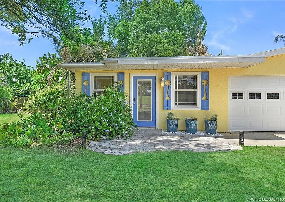 1413 SW Heather Ter