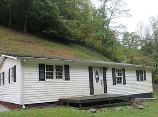 89 Hensley Br, Phelps, KY 41553