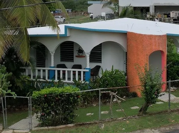 12-201 Interior, Vieques, PR 00765
