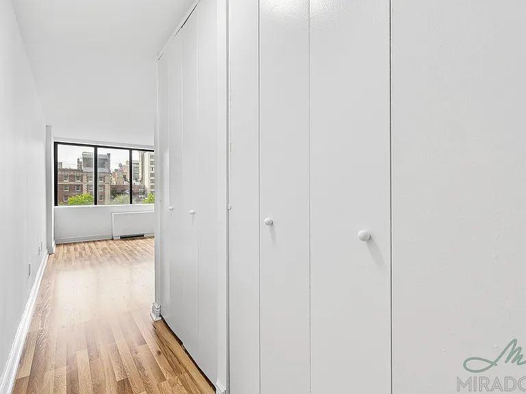 153 E 32nd St #6G — Photo 9