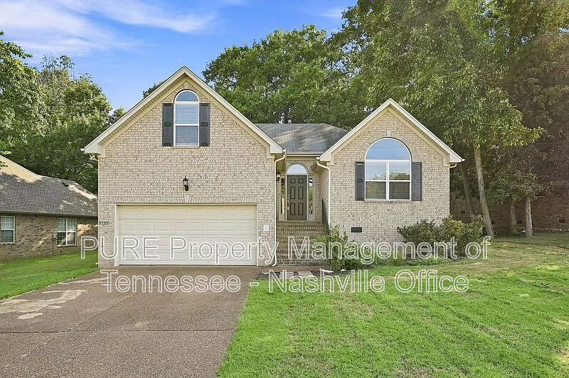3732 Montgomery Way