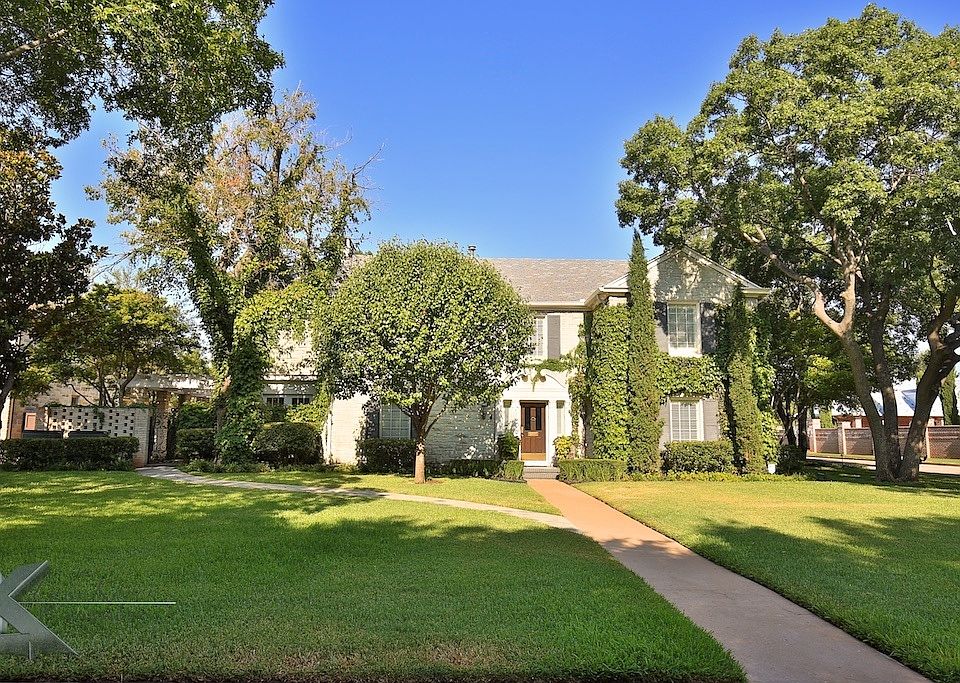 1st image of 750 Rivercrest Dr