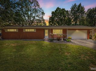 10 Saint Jude Dr, Ste Genevieve, MO 63670