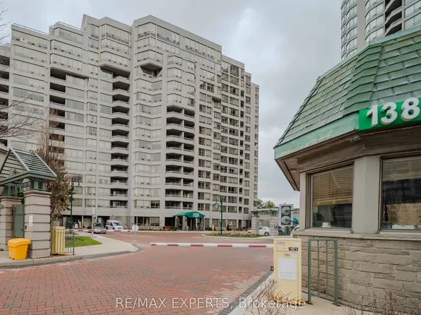 138 Bonis Ave #527, Toronto, ON M1T 3V9