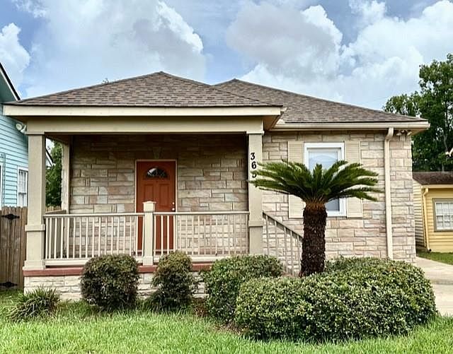 1st image of 3651 Clermont Dr