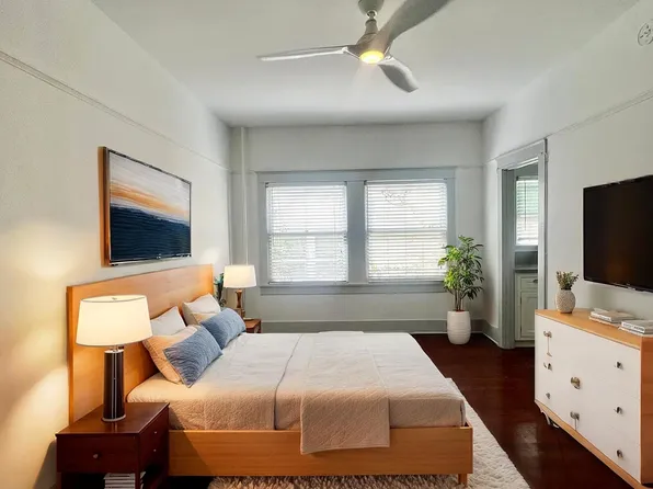 445 E 3rd St, Long Beach, CA