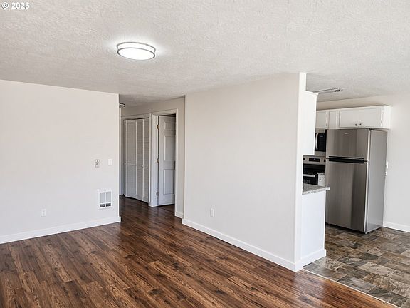2nd image of 80 Boatlanding St