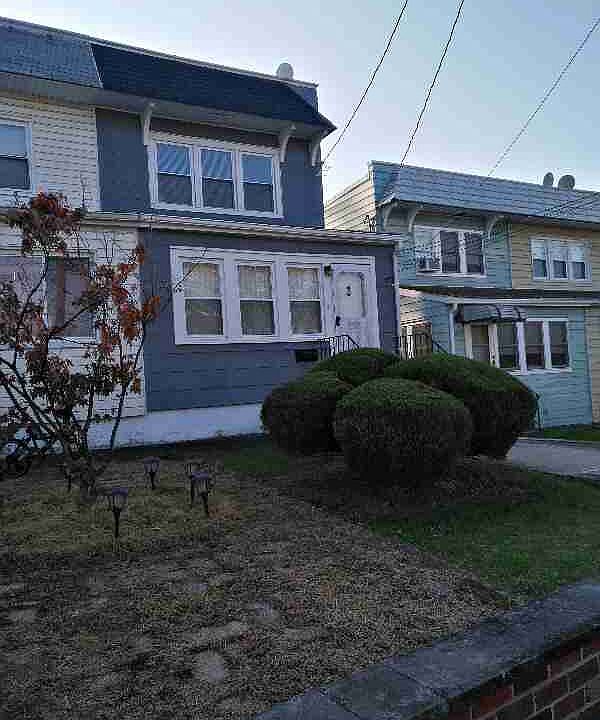 1st image of 24712 43rd Ave