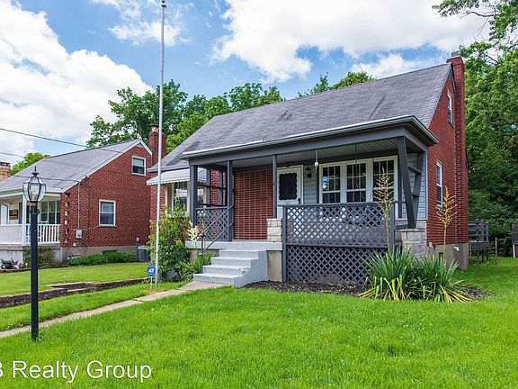 2nd image of 3627 Edgebrook Dr