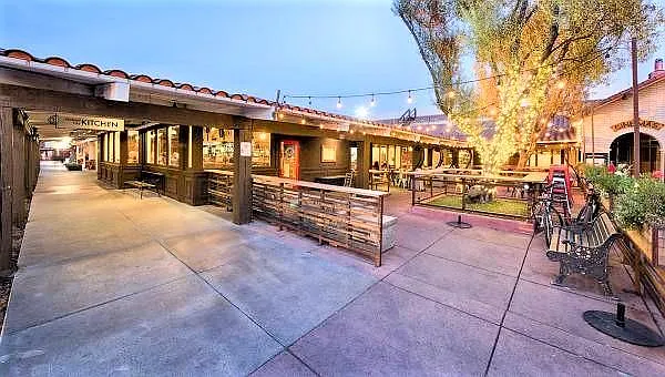 740 W Valley Dr #8 — Photo 16