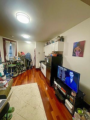 3rd image of 1408 Madison Ave APT 5B