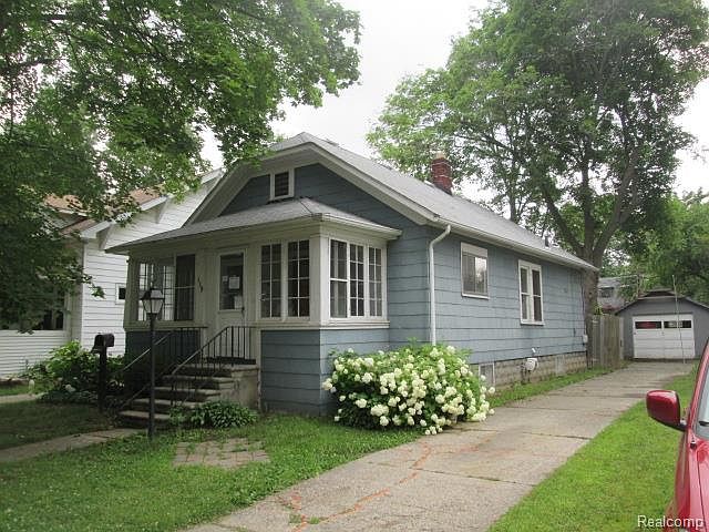1st image of 119 S Highland Ave