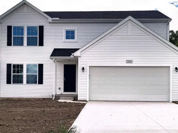 5500 Mammoth Dr, Caledonia, MI 49316