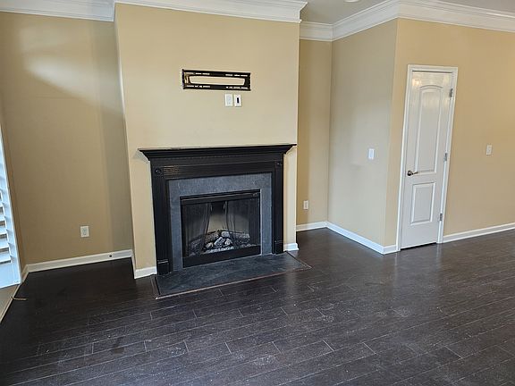 4th image of 11157 Cedar Walk Ln