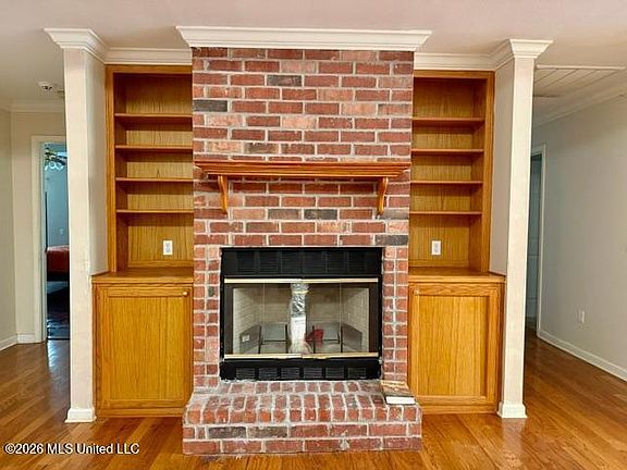 5th image of 1409 Matthews Rd