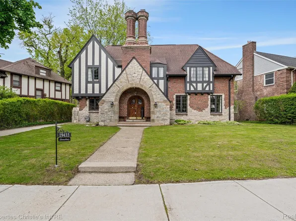 19435 Shrewsbury Rd, Detroit, MI 48221