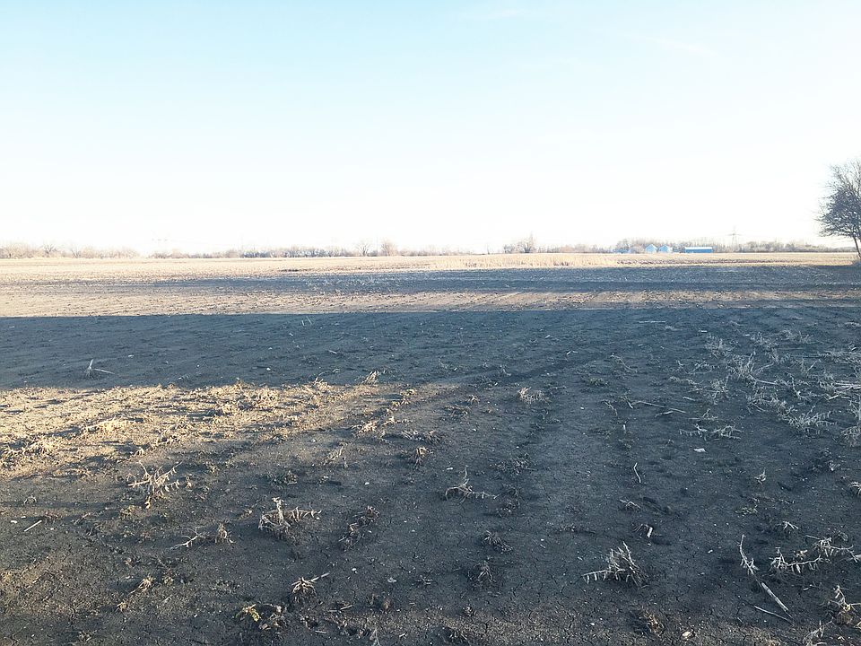 2nd image of 14705 W Bruns Rd