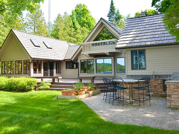 2nd image of 6125 E Ryans Way