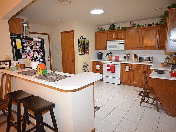 3rd image of 13147 Westpark Pl