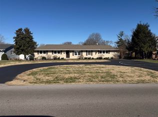1326 Broadview Way, Bowling Green, KY 42103
