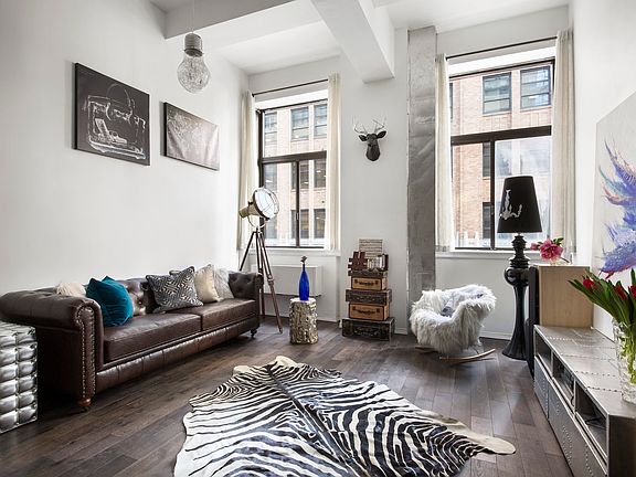 3rd image of 310 E 46th St APT 3-G