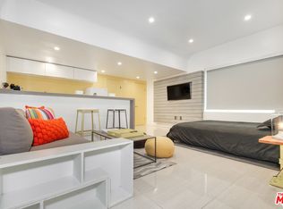 508 N Kings Rd #5, Los Angeles, CA 90048