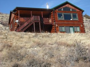 310 Montcalm Dr, Livermore, CO 80536