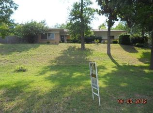 3519 Oak Creek Cir, Dallas, TX 75227