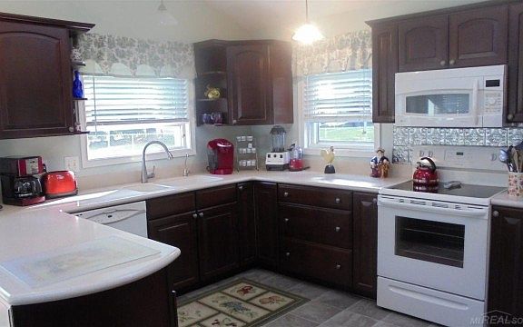 2nd image of 3345 Blue Water Dr