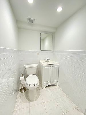 2nd image of 9907 3rd Ave Ste 1