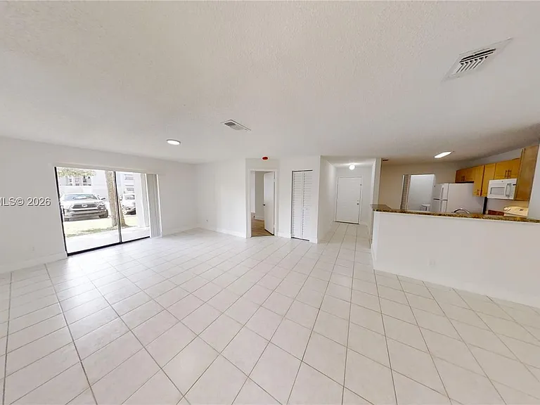 11255 W Atlantic Blvd #106 — Photo 2
