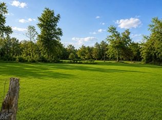 8 Reasoner Ln, Flemington, NJ 08822