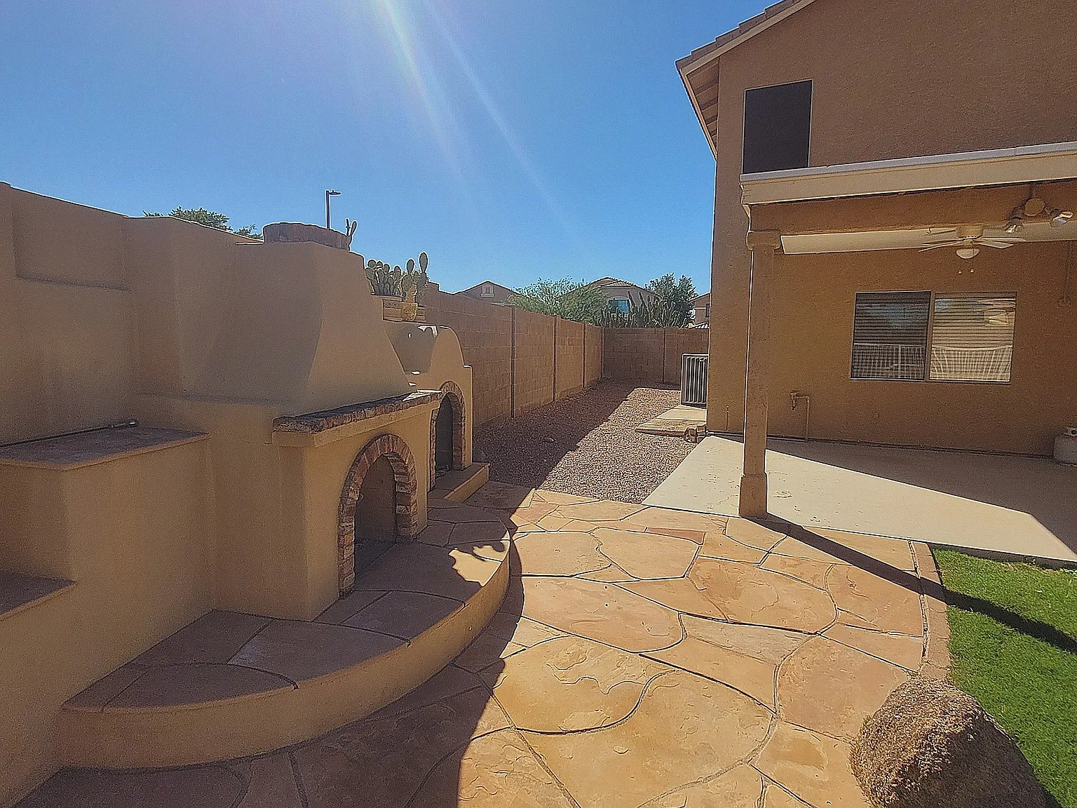 2210 East Paraiso Drive - 1 — Photo 2