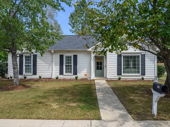 301 Mills Way, Pelham, AL 35124
