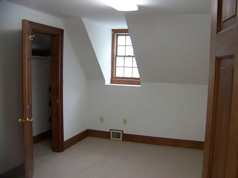 1089 School St #2 — Photo 6
