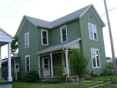 1st image of 102 Mound Ave