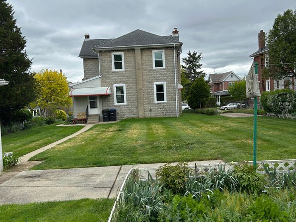 320 E 10th Ave