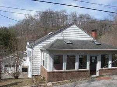2390 Savory Dr, Charleston, WV, 25387