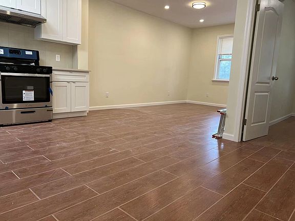 5th image of 35-24 191st St Floor 1