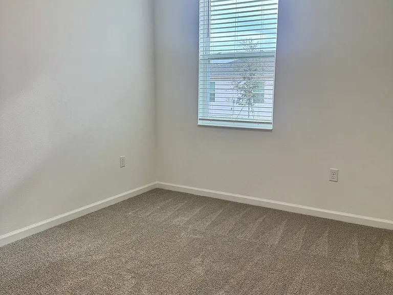 879 Shumard Way — Photo 14