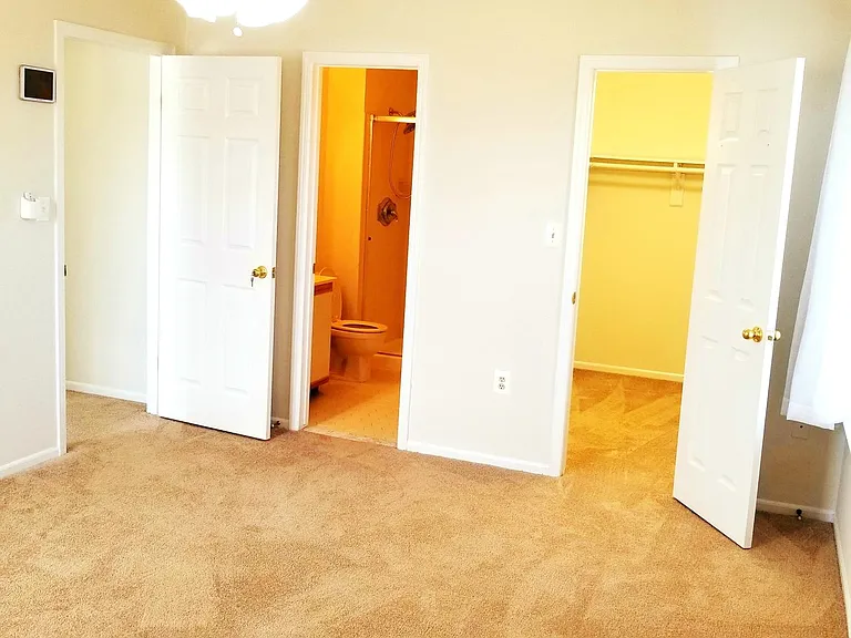 4 Fairway Ct — Photo 16