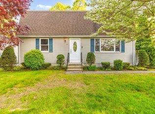 15 Jordan St, Springfield, MA 01129