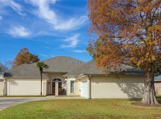 1874 Faustine Ct, Lutcher, LA 70071