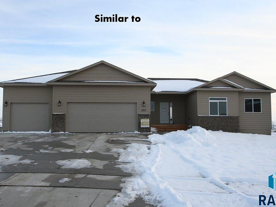 1st image of 306 Columbia Cir