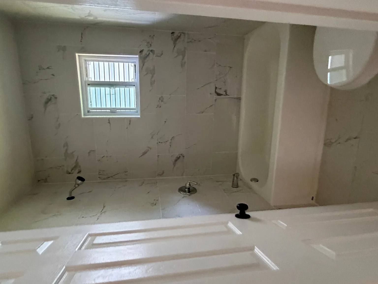 4 bed, 2.0 bath, 1100 sqft, $1,800 — Photo 1