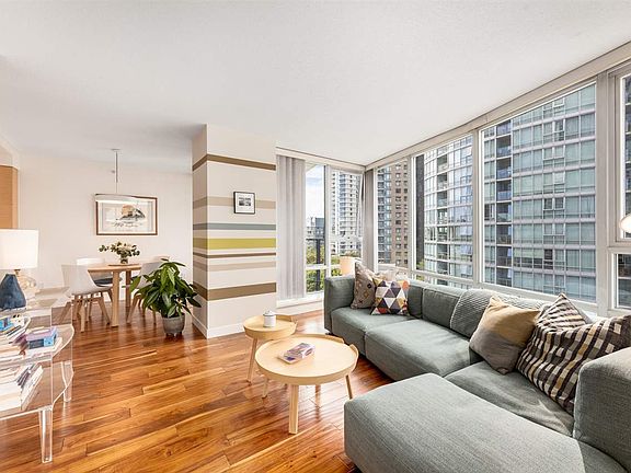 2nd image of 1438 Richards St #806