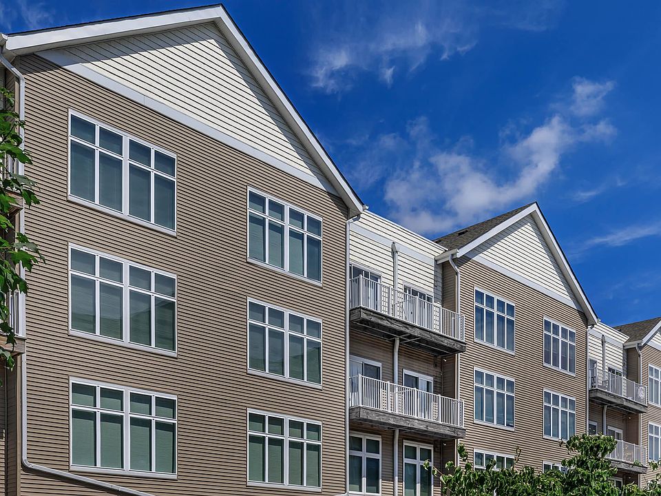1st image of 24 C St #1-204