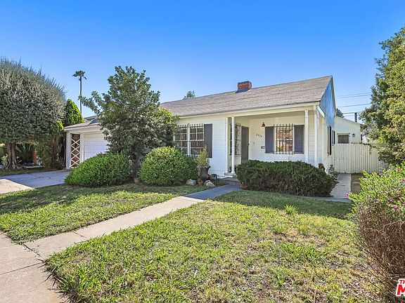 2nd image of 2035 Castle Heights Ave