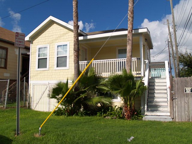 1st image of 1812 20th St