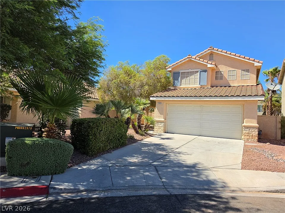 2460 Avenida Sol